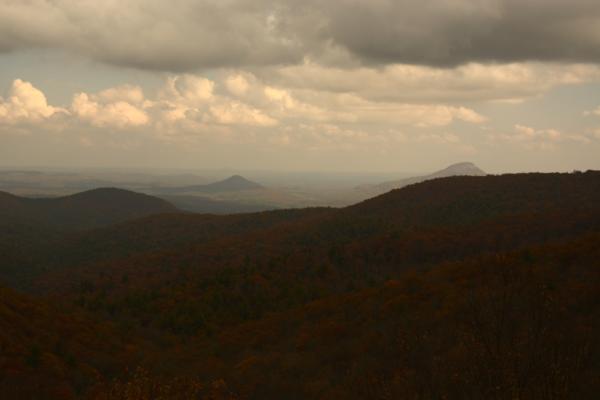 View from a different overlook along the parkway