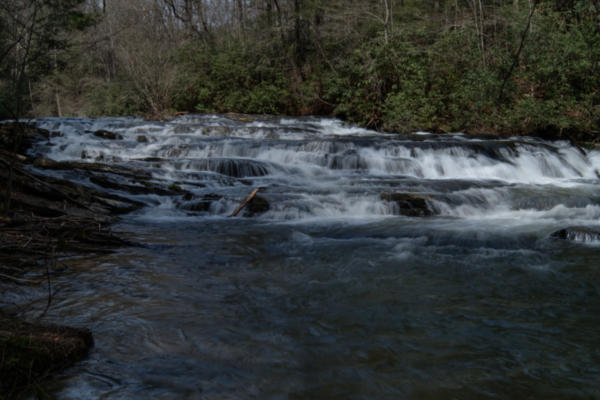 Falls at the Tumbling Waters Nature trail, the wide view