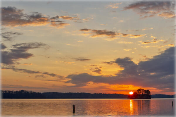 Lake Lanier Sunrise, March 2022